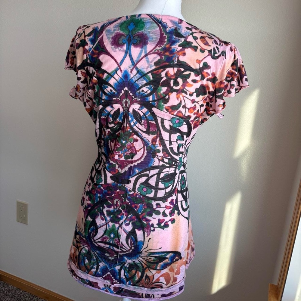 Vanity Multicolor Butterfly Pattern Top - Picture 6 of 7